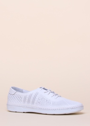 Loretta Vitale laisvalaikio bateliai