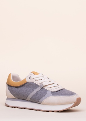 Esprit laisvalaikio bateliai