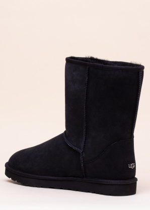 UGG aulinukai Classic Short