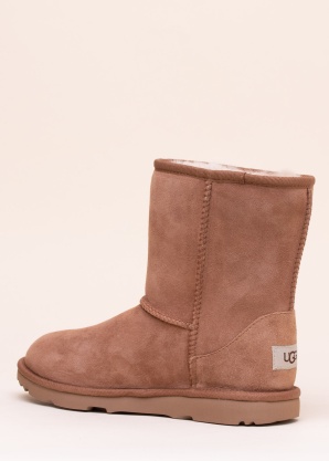 UGG aulinukai Classic II