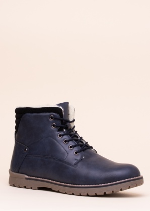 Best Buy aulinukai D. T. New York