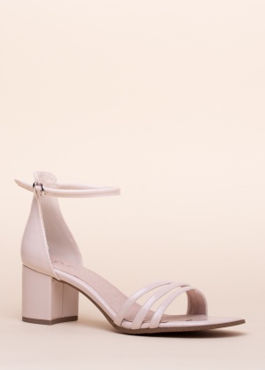 Marco Tozzi bateliai