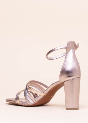 Marco Tozzi bateliai