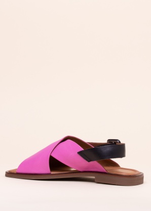 Molly Bessa basutės