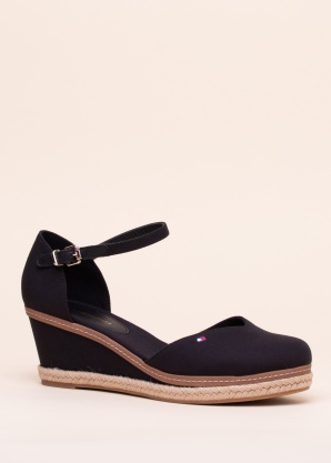 Tommy Hilfiger bateliai