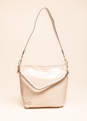 Ara rankinė Carolyn