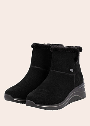 Remonte žieminiai batai