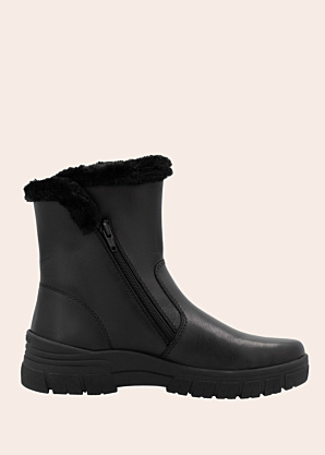 Remonte žieminiai batai