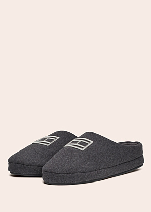 Tommy Hilfiger šlepetės dovanų dėžutėje