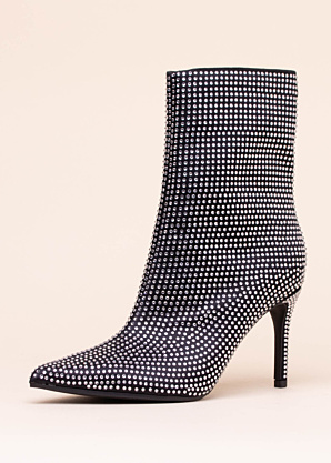 Guess aulinukai Richeray