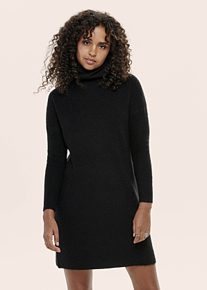 Only megzta suknelė