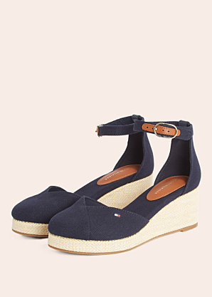 Tommy Hilfiger bateliai