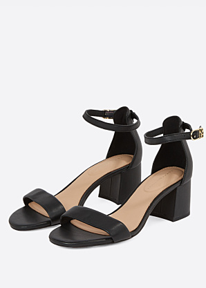 Tommy Hilfiger bateliai