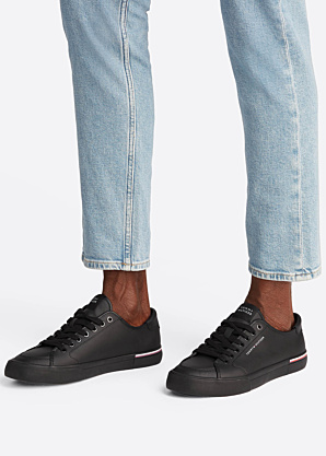 Tommy Hilfiger laisvalaikio batai