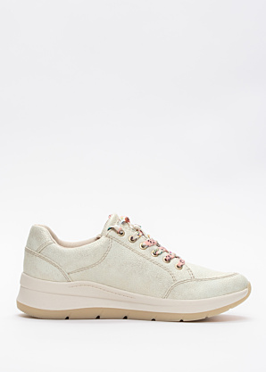 Jana laisvalaikio bateliai