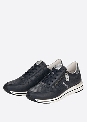 Remonte laisvalaikio bateliai