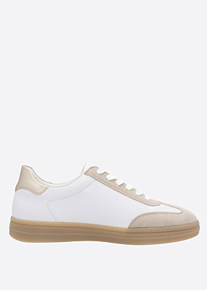 Remonte laisvalaikio batai