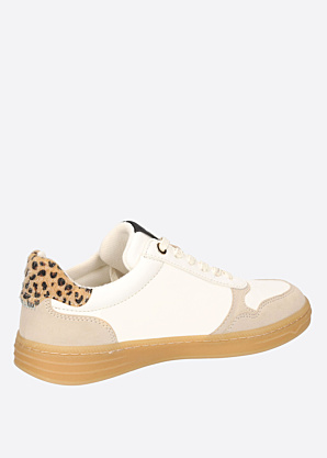 Mustang laisvalaikio batai