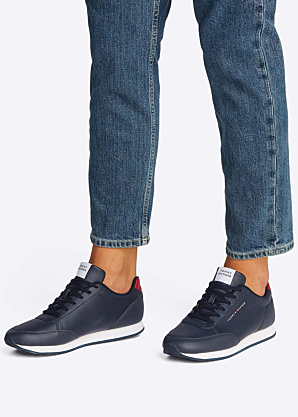 Tommy Hilfiger laisvalaikio bateliai