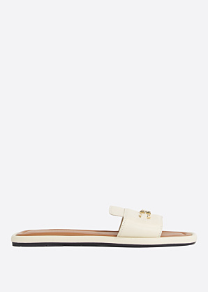 Tommy Hilfiger bateliai