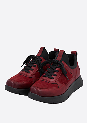 Remonte laisvalaikio bateliai