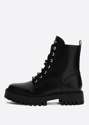 Guess aulinukai Fionaa