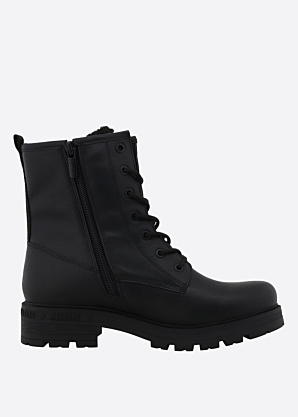 Mustang aulinukai Darleen