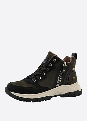 Mustang aulinukai Raissa