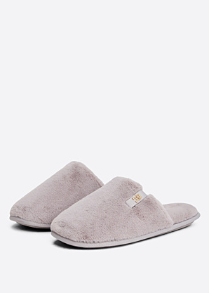 Tommy Hilfiger šlepetės dovanų dėžutėje