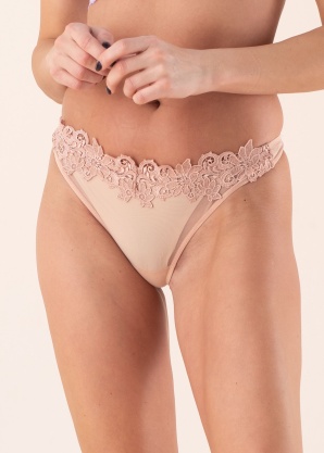 Guess stringai Arlene