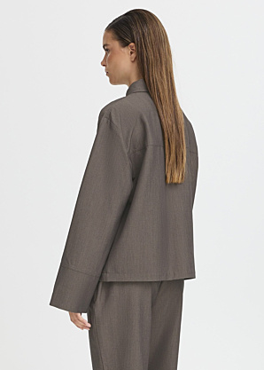 b.young palaidinė Danta