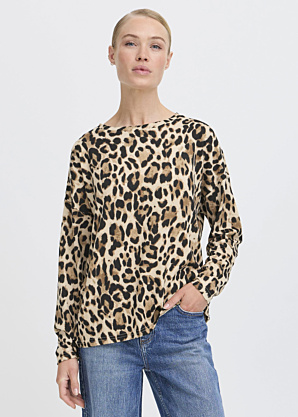 b.young palaidinė Pieta