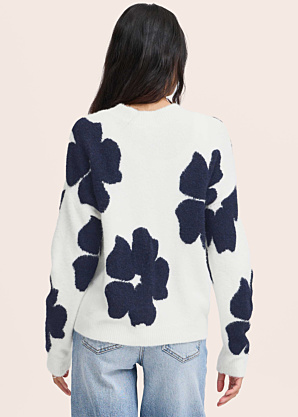 b.young megztinis Omea