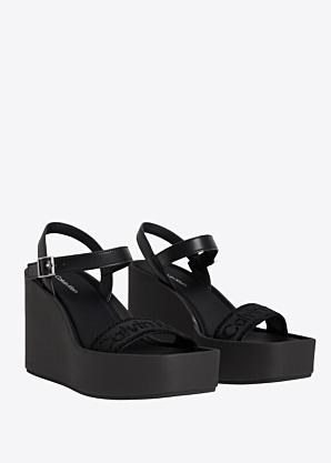 Calvin Klein bateliai