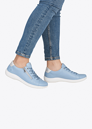 Remonte laisvalaikio bateliai