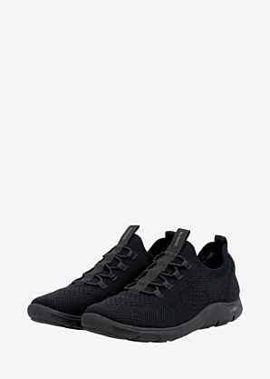 Remonte laisvalaikio bateliai