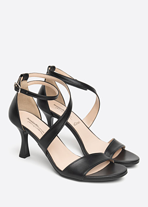 NeroGiardini bateliai