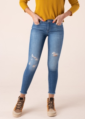 Only džinsai Carmen