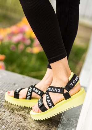 Tommy Jeans sandalai