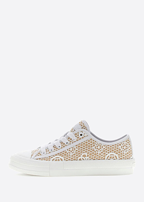 Guess laisvalaikio batai Carey2