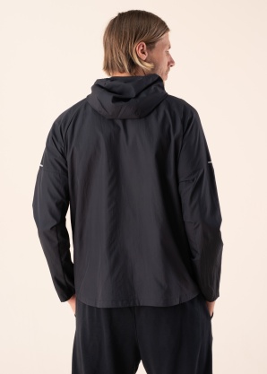 Nike bėgimo striukė