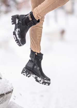 Guess aulinukai Yelma