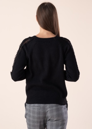 Molly Bracken megztinis