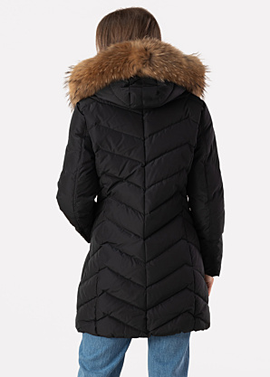 Saki pūkinis paltas