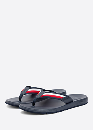 Tommy Hilfiger šlepetės per pirštą